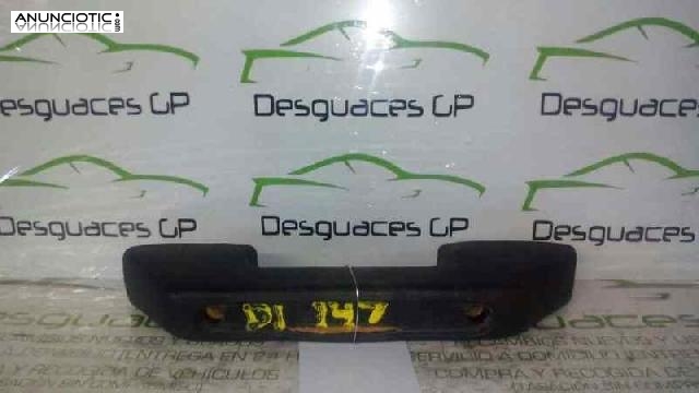 Guarnecido puerta del. izq. de peugeot 