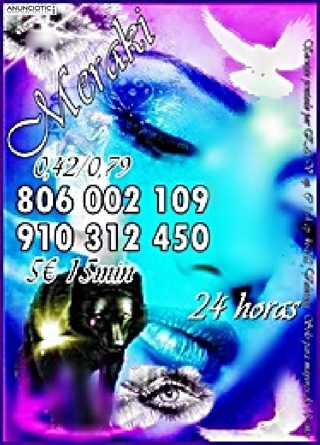 , Tarot evolutivo, videncia, runas, p&eacute;ndulo 910 312 450 / 806 002 109