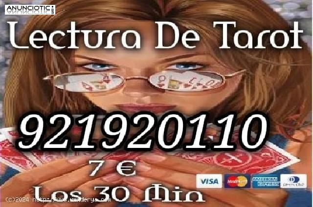 Tarot videncia y m&eacute;dium profesionales..