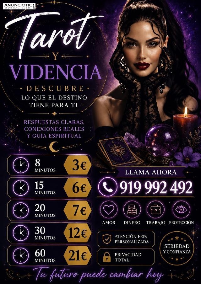 Presente y futuro.  Tarot y videntes tel&eacute;fonicos