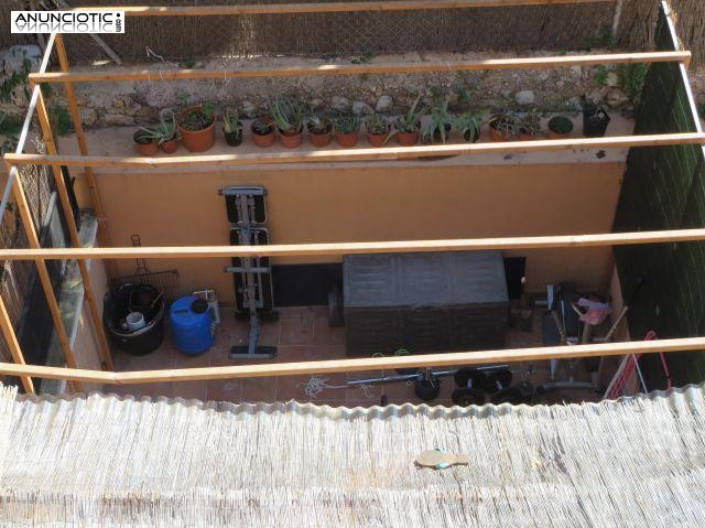 Se alquila adosado para todo a&ntilde;o