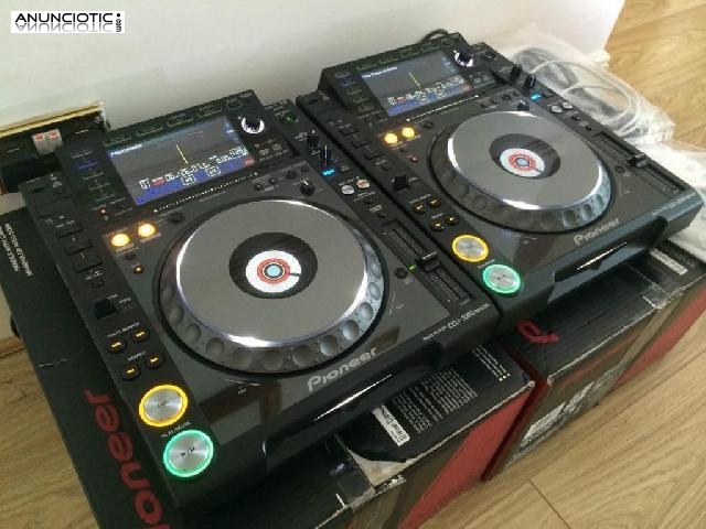 2 x PIONEER CDJ-2000 Nexus y 1 x DJM-2000 DJ Mixer Nexus por s&oacute;lo 2.400 Eur