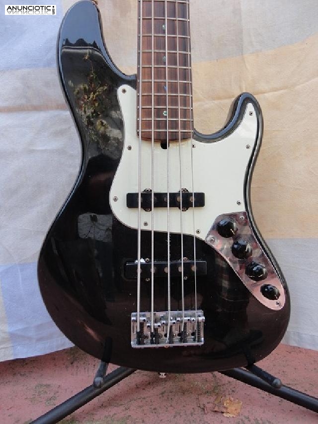 FENDER JAZZ BASS AMERICAN DE LUXE 5 CUERDAS A&Ntilde;O 89