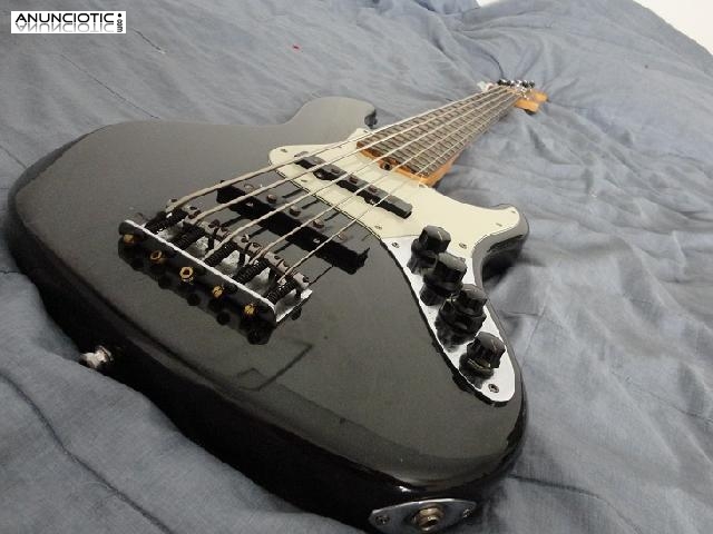 FENDER JAZZ BASS AMERICAN DE LUXE 5 CUERDAS A&Ntilde;O 89