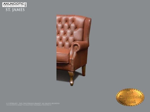 Sof&aacute; sint james