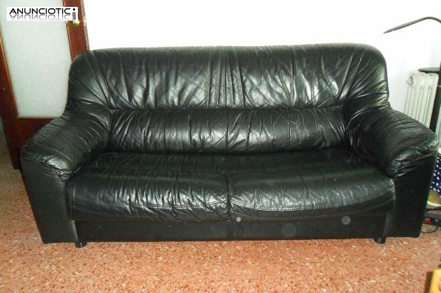 Vendo sof&aacute; de piel negra de vaca