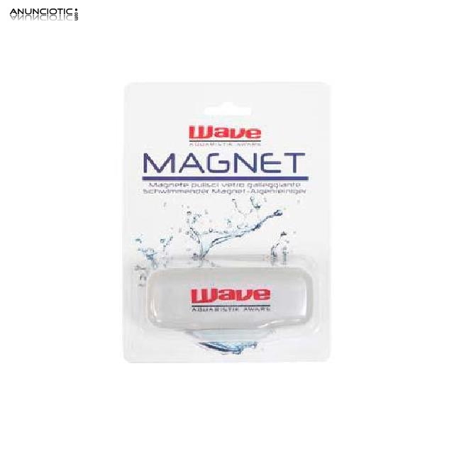 Im&aacute;n limpia algas flotante de Wave