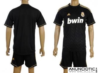 El m&uml;&cent;s nuevo jersey de f&uml;&sup2;tbol en 2011/2012 