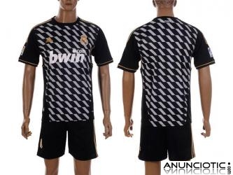 La nueva temporada de la camiseta de f&uml;&sup2;tbol de la Liga en 2011/2012 