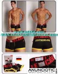 venta camiseta de f&uml;&sup2;tbol, Calvin Klein boxeadores de 70 unidades = 196 euros  