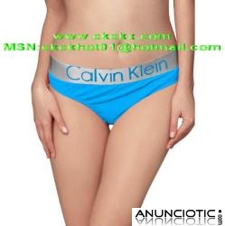 venta camiseta de f&uml;&sup2;tbol, Calvin Klein boxeadores de 70 unidades = 196 euros  