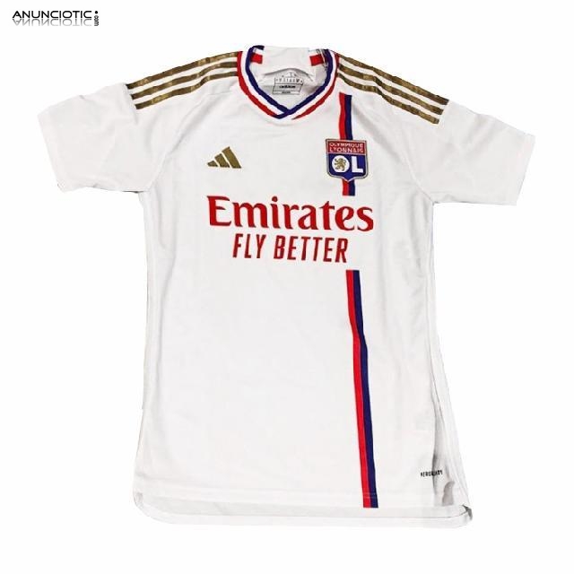 Un homenaje al legado de Lyon: &iexcl;consigue la nueva camiseta ya!