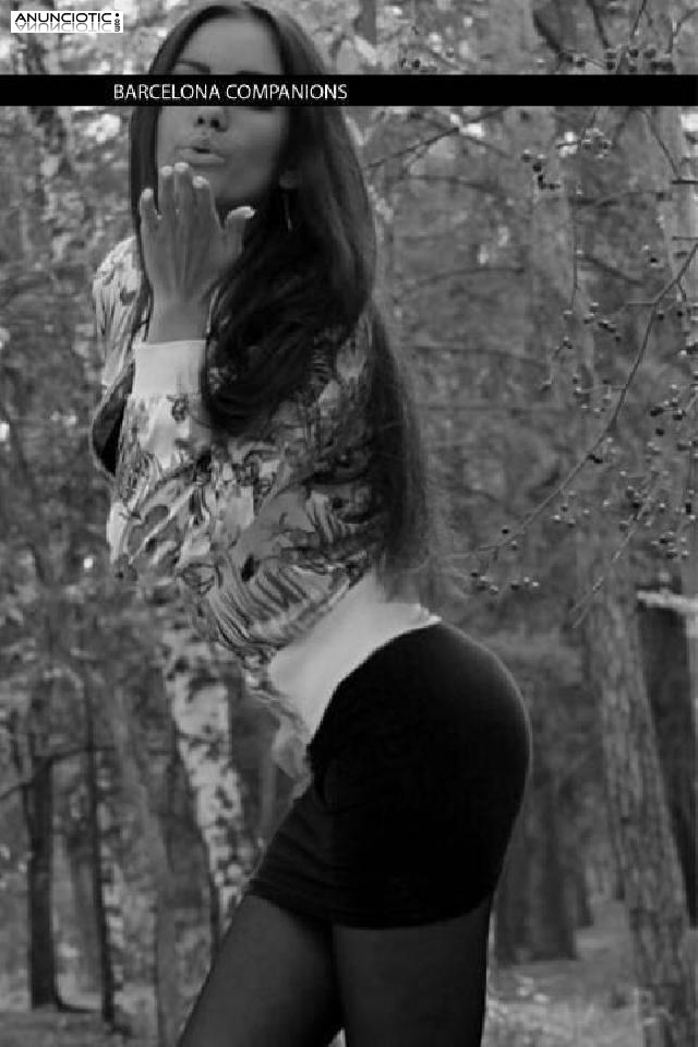 PAMELA ROSS apasionada se&ntilde;orita disponible en Barcelona Companions.