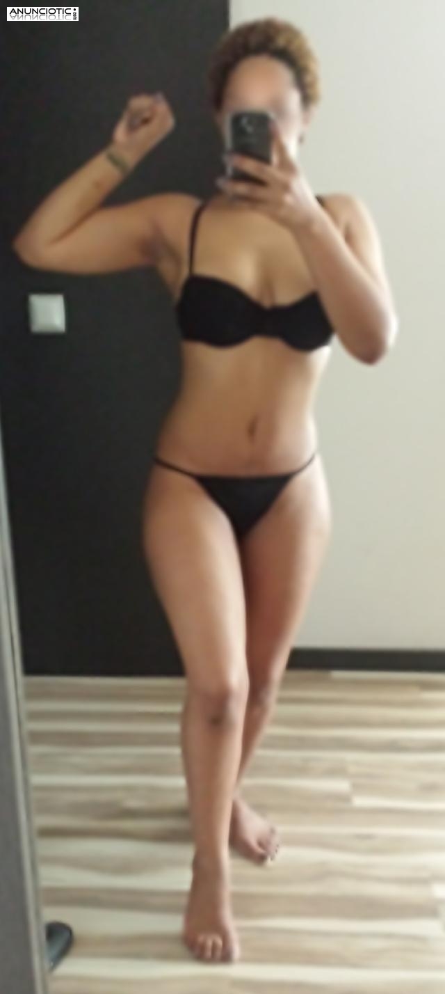 SS UNA MORENITA CON MUCHAS GANAS DE SEXO