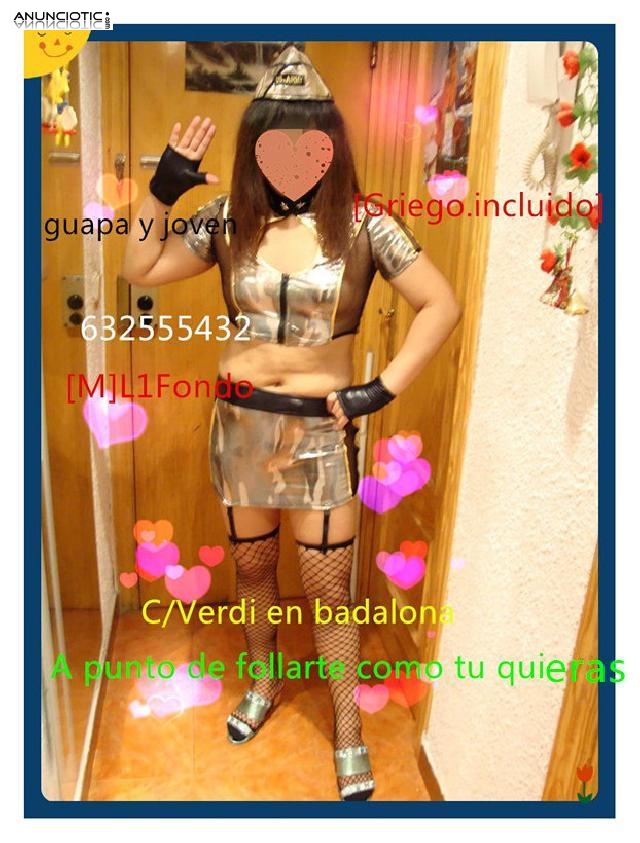 oriental chica muy 热爱 y 性感 en badalona del fondo