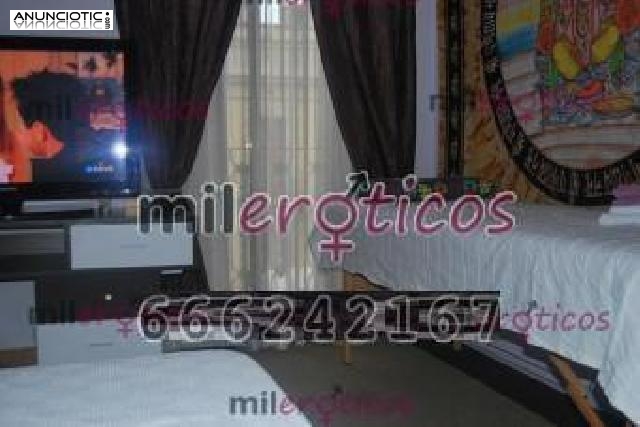 HABITACIONES PARA CHIC@S PRIVADAS CON VALCON EXTERIOR Y CAMILLA DSD 130�