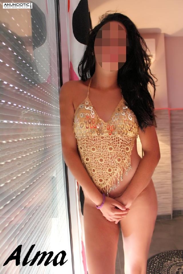 La mejor selecci&oacute;n de chicas catalanas..Petit Plaer Canovelles