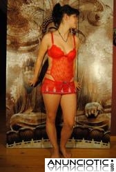 MASAJISTA MIA DE 18 A&Ntilde;OS