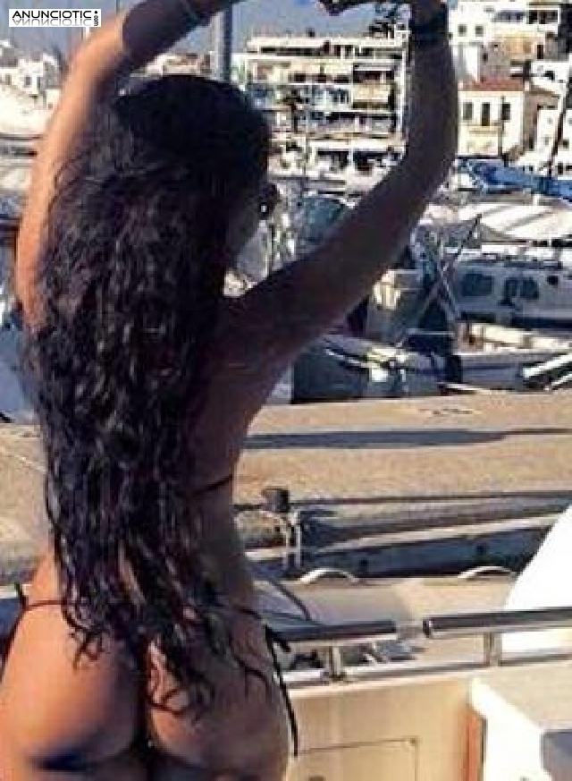 laura mu&ntilde;equita de lujo 631761473salidas