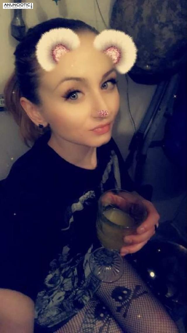 Estudiante rubia escort 20 a&ntilde;os