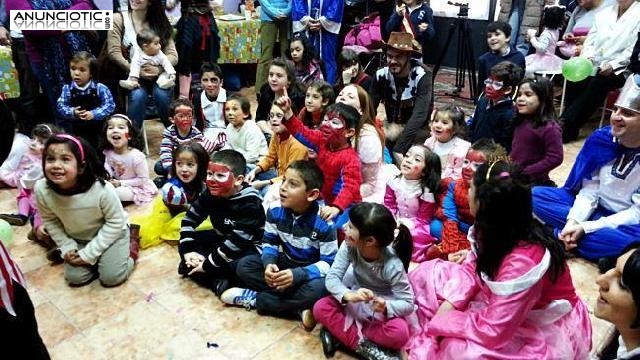 Animaci&oacute;n de fiestas infantiles en Valencia con payasos y magos.
