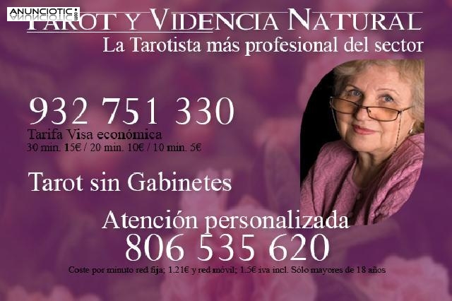 Tarotista con m&aacute;s de 30 a&ntilde;os de experiencia