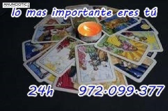 ,.SOLO LAS MEJORES TAROTISTAS  5� 15 MIN