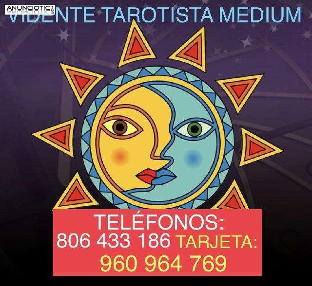 La mejor vidente Tarotista espa&ntilde;ola sin gabinete casi gratuita 