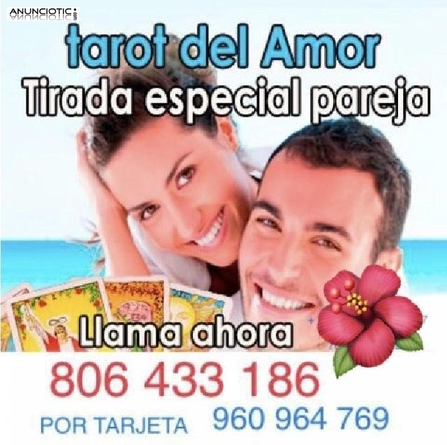 LA MEJOR VIDENTE DE ESPA&Ntilde;A TAROT VISA Y 806 433 186  SUPER OFERTAS EN TAROT