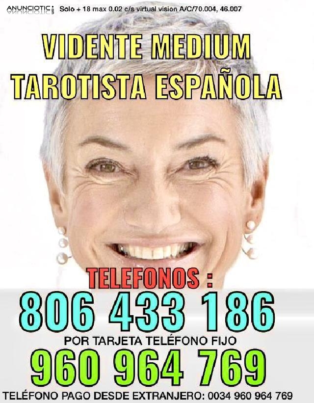 Vidente recomendada en foros de tarotista , radio,tv, barata r&aacute;pida eficaz 