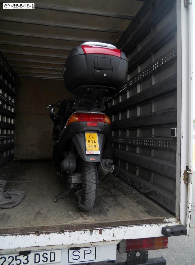 MUDANZAS Y TRANSPORTES MUY ECON&Oacute;MICOS-PERSONAL CUALIFICADO