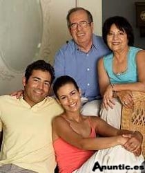 MUJERES Y HOMBRES emprendedores de 22 a 55 a&ntilde;os