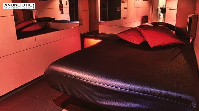 Se buscan chicas de compa&ntilde;&iacute;a - Plaza en Apricots BCN