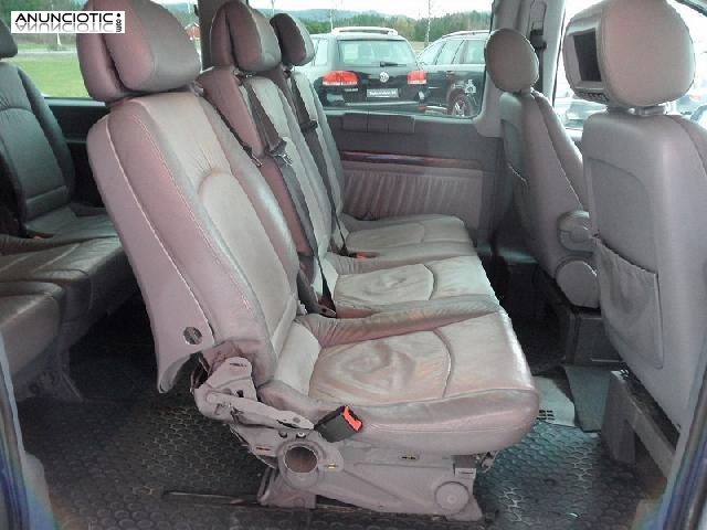 Mercedes-Benz Viano 150hk/8-Seter tiene 2000 �