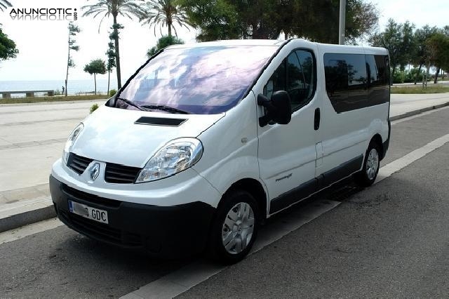 Renault Trafic P&aacute;ssenger Combi 2.0DCI 115CV. Impecable.