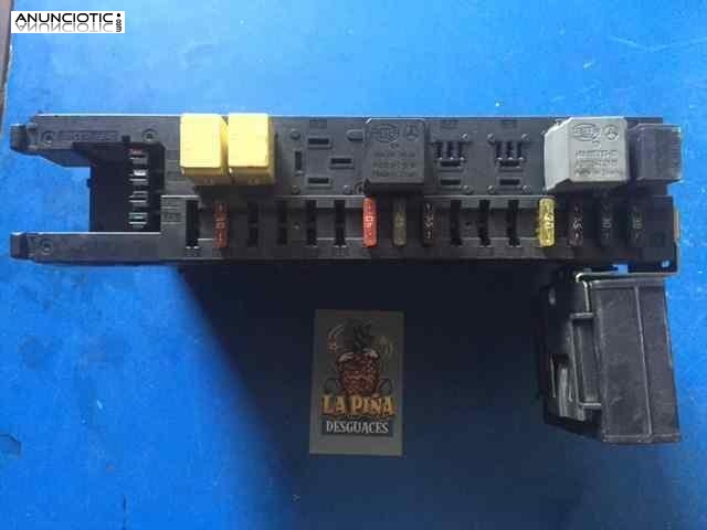 Caja reles mercedes 2095450701 /