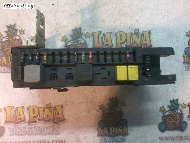 Caja reles mercedes 2095450101