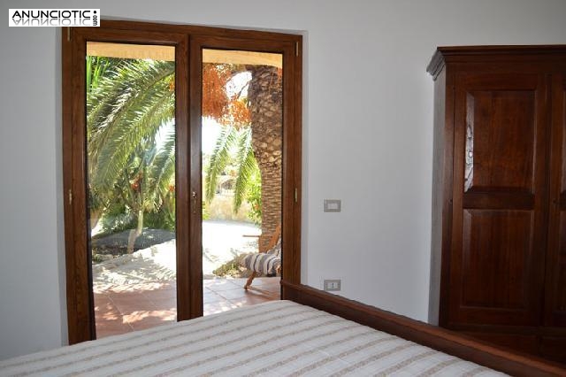 Alquilo apartamentos para vacaciones en la isla de Cerde&ntilde;a, Italia.