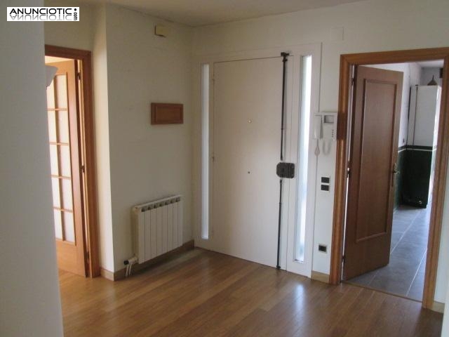 Espectacular chalet de dise&ntilde;o  con opci&oacute;n a compra