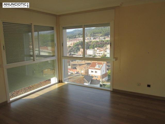 Espectacular chalet de dise&ntilde;o  con opci&oacute;n a compra