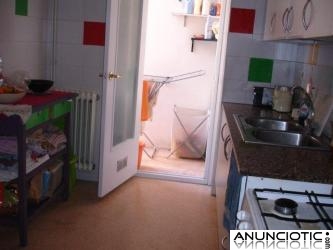 se alquila habitaci&oacute;n / rent a room