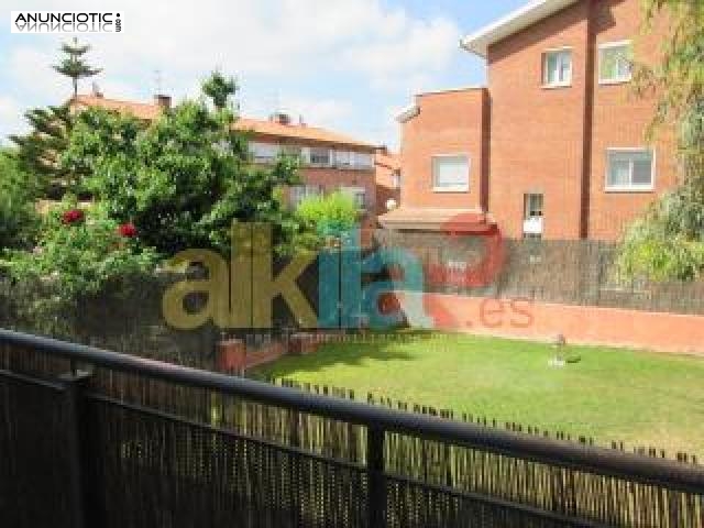 Piso de lujo  en castellar del valles con parking inclu&iacute;do