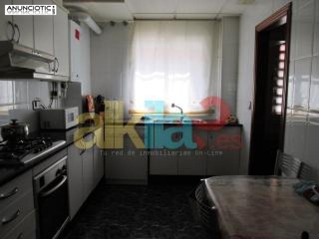 Piso de lujo  en castellar del valles con parking inclu&iacute;do