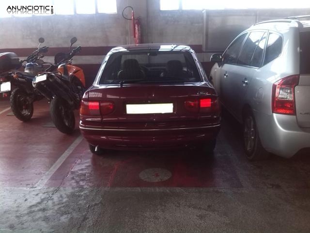 Se alquila plaza de parking en Traves&iacute;a Industrial 203