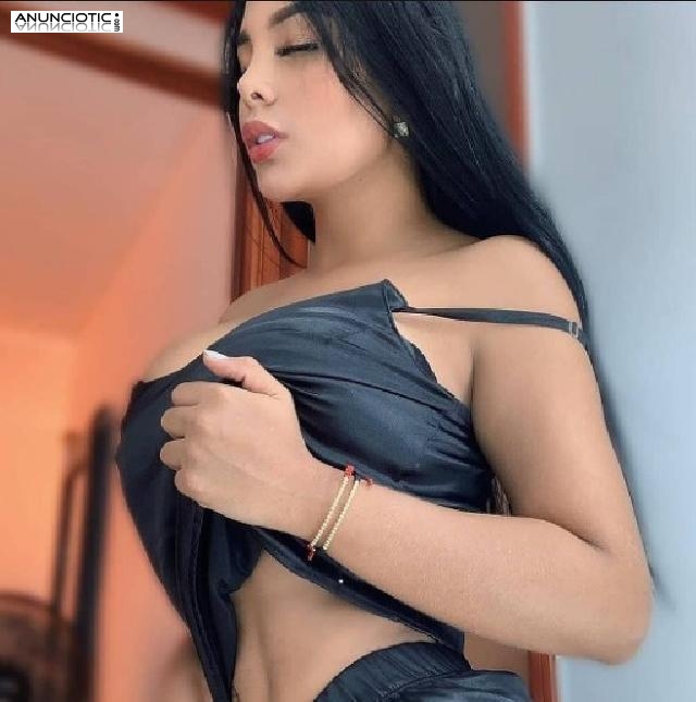 Latina cachonda aburrida en casa &iquest;te tocas conmigo???