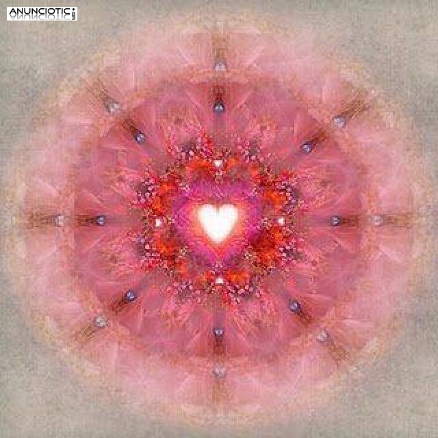 videncia natal. tarotista espa&ntilde;ola 45 a&ntilde;os experiencia.AMPARO LARA