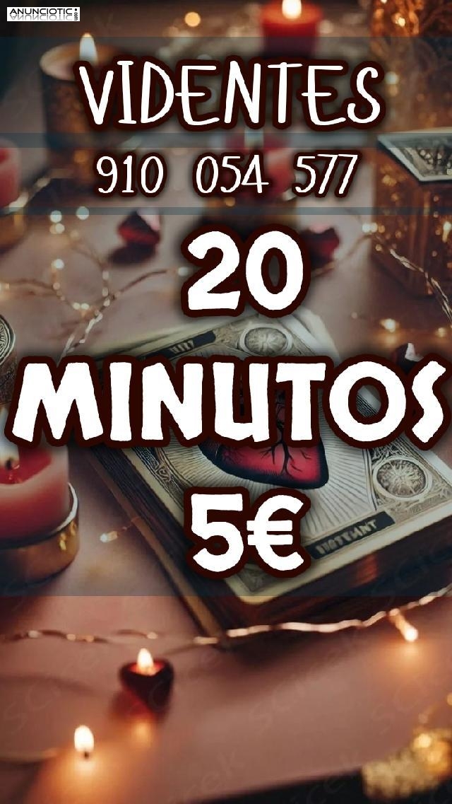 Llama para tener las respuestas del tarot .