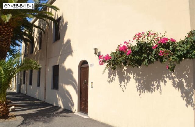 Alquilo apartamentos para vacaciones en la isla de Cerdeña Italia