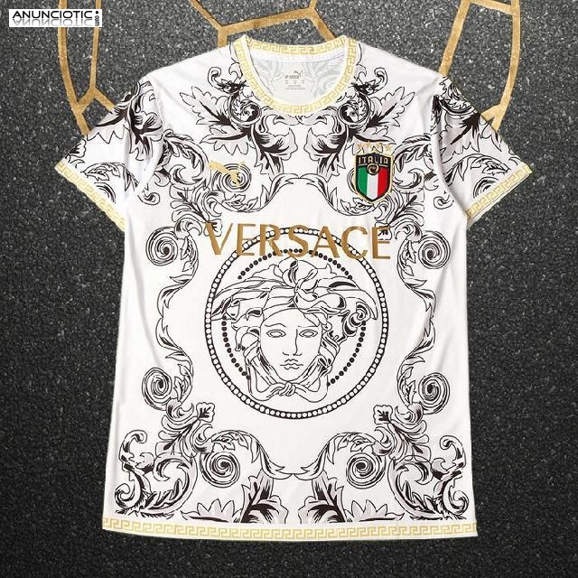 nueva colecci&oacute;n de camiseta Italia Versace