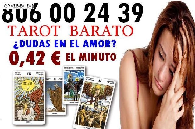 Con mis cartas� no fallo�.Tarot  806 002  439